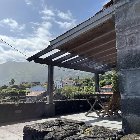Pico Formoso Vinea Lava Alojamentos Pico Maison d'hôtes Prainha (Sao Roque do Pico)