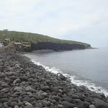 Pico Formoso Vinea Lava Alojamentos Pico Prainha (Sao Roque do Pico)