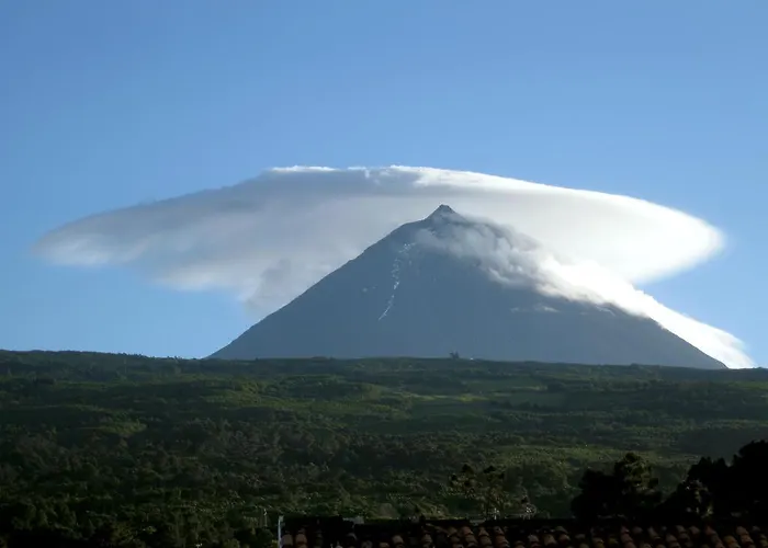 Pico Formoso Vinea Lava Alojamentos Pico براينا جي بايْشو