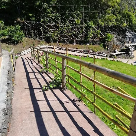 Pico Formoso Vínea Lava Alojamentos Pico Prainha (Sao Roque do Pico)