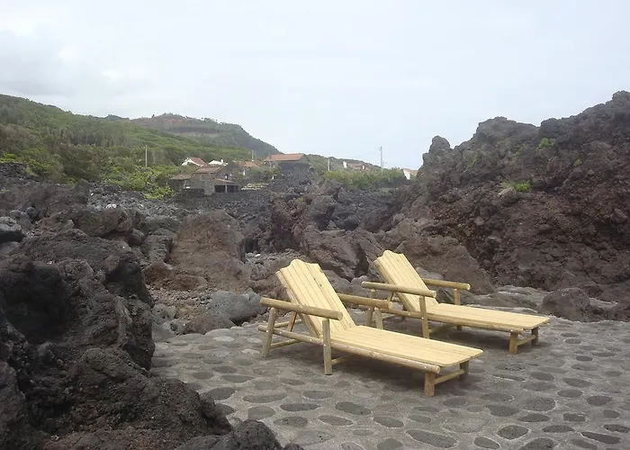 Pico Formoso Vinea Lava Alojamentos Pico Prainha (Sao Roque do Pico)